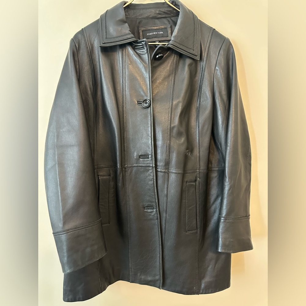 JONES NEW YORK black leather coat